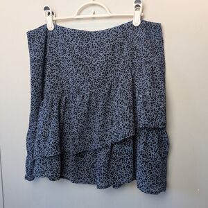 DYNAMITE Women Skirt Leopard Pattern Size Large Blue And Black Back Zipper